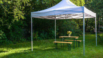 Faltpavillon – mobile Überdachung für Veranstaltungen